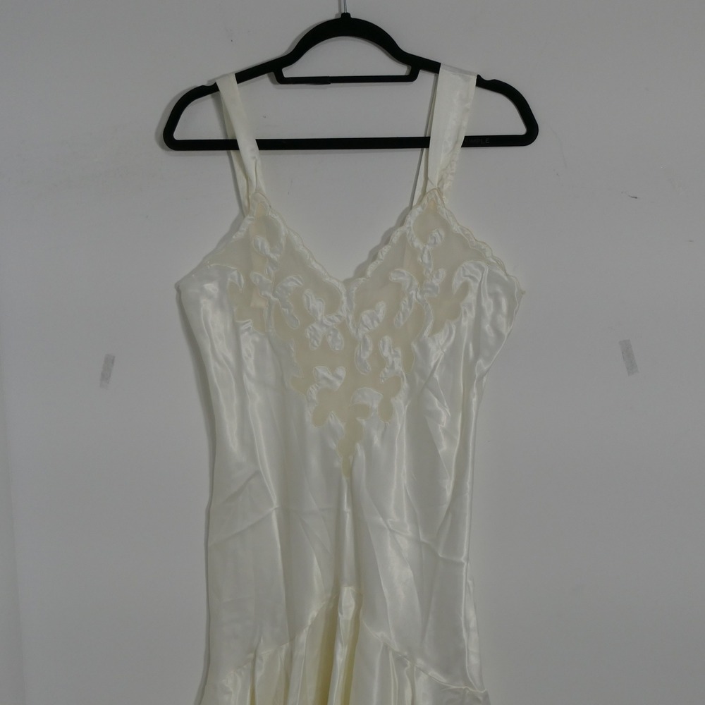 Alix Paige Women Vintage Nightgown M Ivory Satin Embroidered Ruffle Trim Wedding